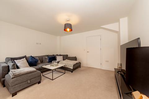 47 Johnstone Close, Bracknell, RG12 2GU
