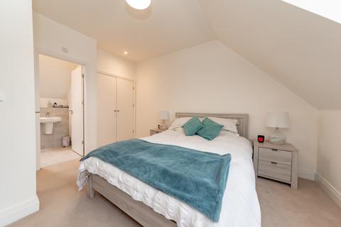47 Johnstone Close, Bracknell, RG12 2GU