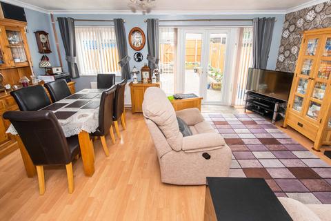 44 Calthorpe Gardens, Sutton, SM1 3DF