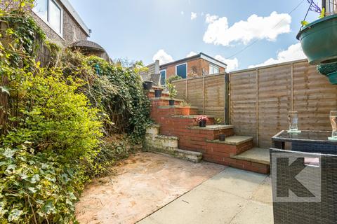 26 Ashes Lane, Springhead, Oldham, OL4 4PF