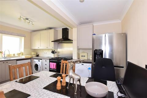 26 Millfield, New Ash Green, Longfield, DA3 8JP