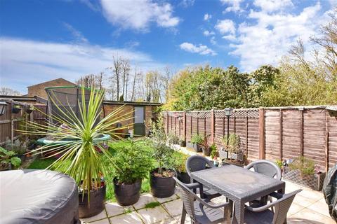 26 Millfield, New Ash Green, Longfield, DA3 8JP