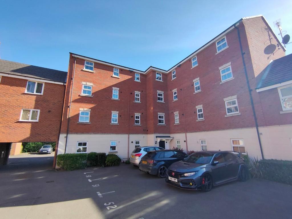 Walnut Gardens, East Leake 2 bed apartment £135,000