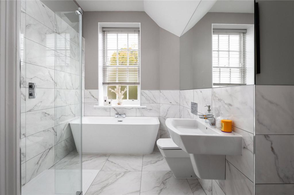 Showhouse Bathroom