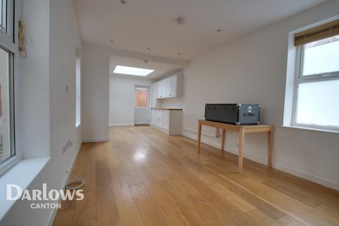 Flat 2, 18 Theobald Road, Cardiff, CF5 1LP