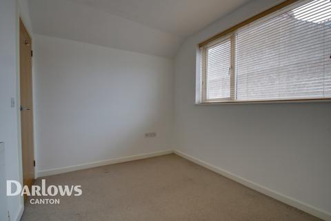 Flat 2, 18 Theobald Road, Cardiff, CF5 1LP