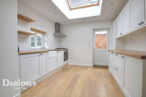 Flat 2, 18 Theobald Road, Cardiff, CF5 1LP