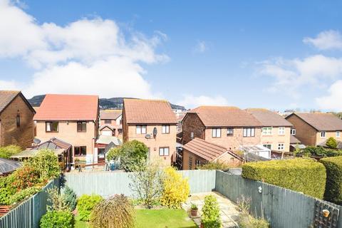 2 Beaumaris Drive, Llandudno, LL30 1RH