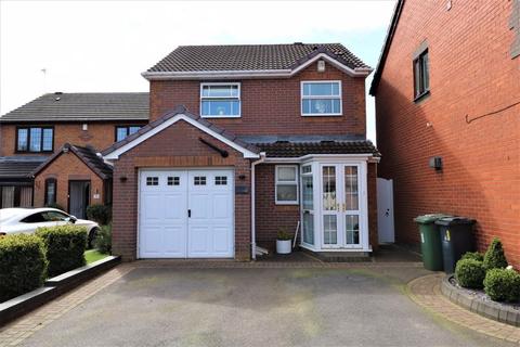 8 Linley Close, Aldridge, Walsall, WS9 0ES
