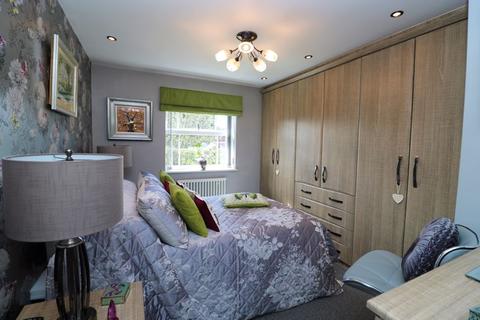 8 Linley Close, Aldridge, Walsall, WS9 0ES