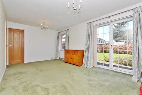 53 Newstead, Tamworth, B79 7UU