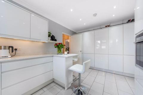 384 Hurst Road, Bexley, DA5 3JY