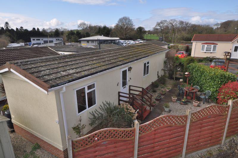 Totnes Road, Newton Abbot 2 bed detached house £95,000