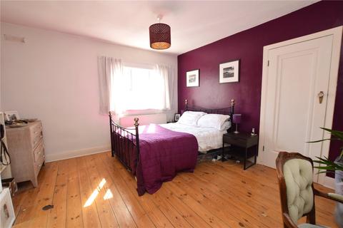 1 Adwick Place, Leeds, LS4 2RA