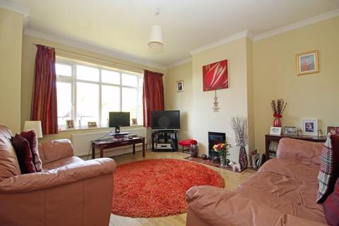 22 Tithepit Shaw Lane, Warlingham, CR6 9AL