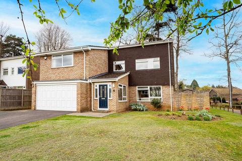 23 Ridge Hall Close, Caversham, Reading, RG4 7EP