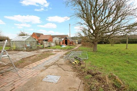 2 bedroom character property to rent, 24 Tong Havanna, Tong, Shifnal. TF11 8PT