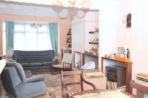 55 Walton Avenue, Cheam, Sutton, SM3 9UA