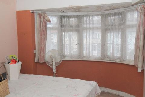 55 Walton Avenue, Cheam, Sutton, SM3 9UA