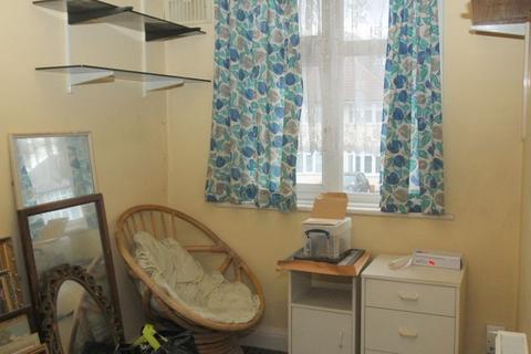 55 Walton Avenue, Cheam, Sutton, SM3 9UA