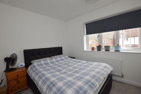 35 Howes Crescent, Bishopdown, Salisbury, SP1 3FU