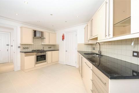 undefined, Thames Street, Windsor, Berkshire, SL4