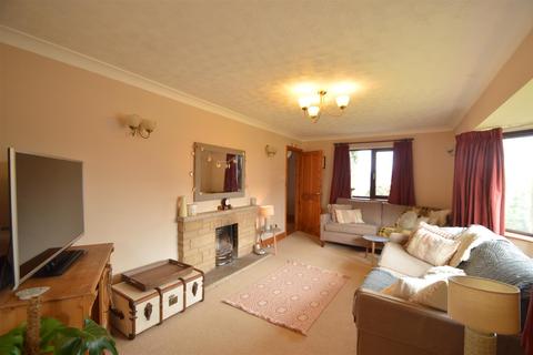 9 Pound Close, Bishops Castle, SY9 5DJ
