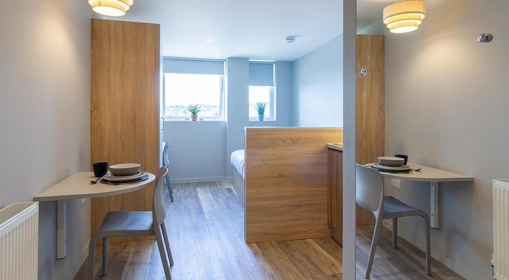 5-student-accommodation-exeter-renslade-house-stan