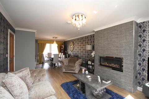 4 Applecross Grove, Wynyard, Billingham, TS22 5FF
