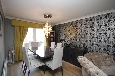4 Applecross Grove, Wynyard, Billingham, TS22 5FF