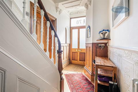 78 Carr Road, Sheffield, S6 2WZ