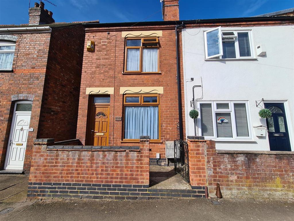 Westbury Road, Stockingford, Nuneaton 3 bed terraced house £140,000