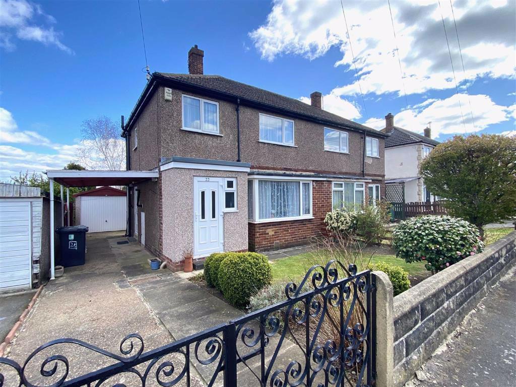 Warrenside, Deighton, Huddersfield, HD2 3 bed semidetached house £140,000