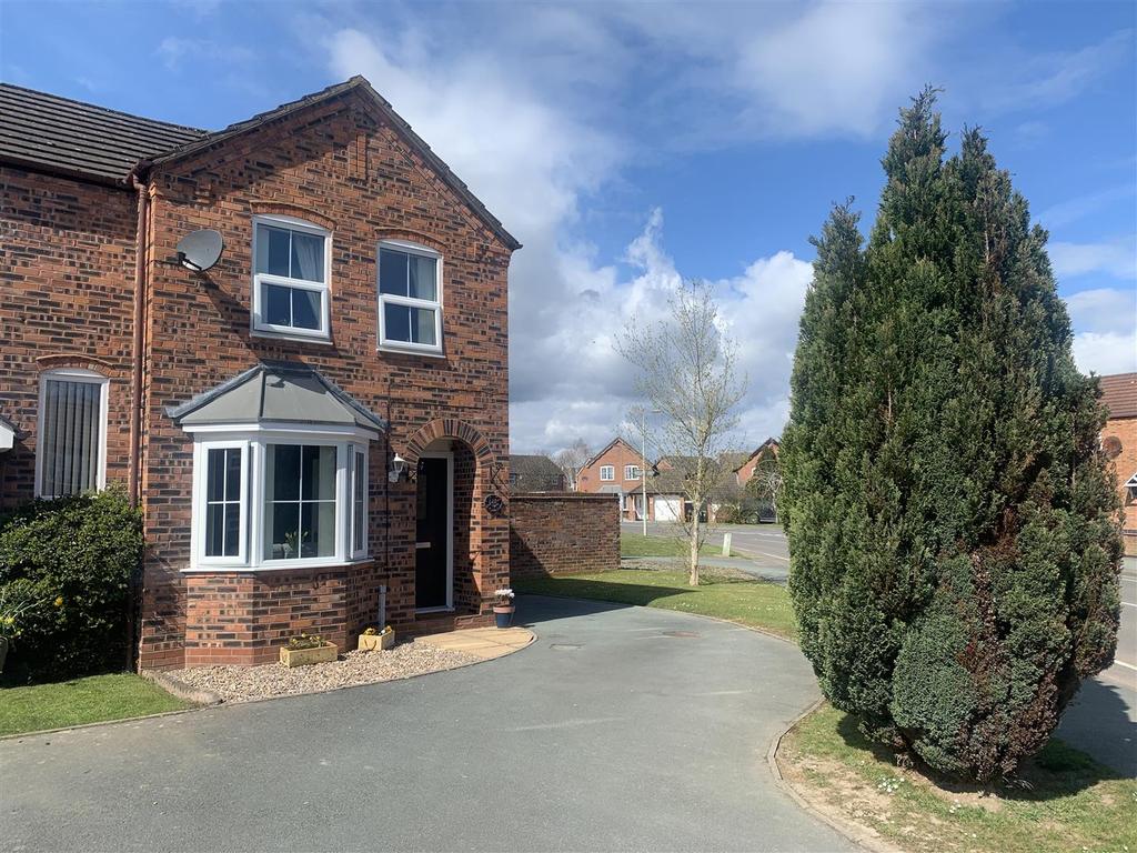 Cabin Lane, Oswestry 2 bed semidetached house £159,995