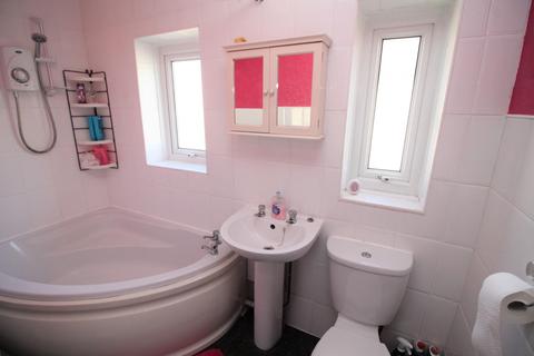8 Centenary Crescent, Stockton-on-tees, TS20 2JL
