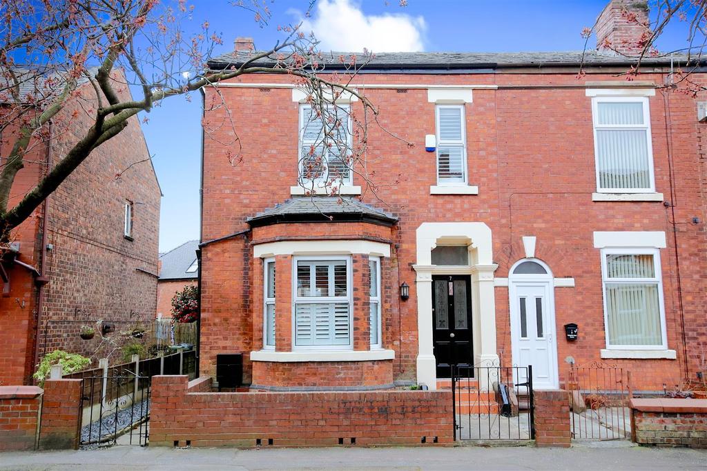 Derbyshire Road, Clayton Bridge, Manchester 3 bed terraced house £220,000