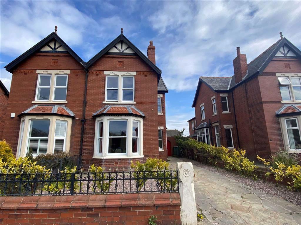 Park View Road, Lytham 4 bed semidetached house £580,000