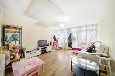 2 bedroom maisonette for sale - Comber Close, Dollis Hill