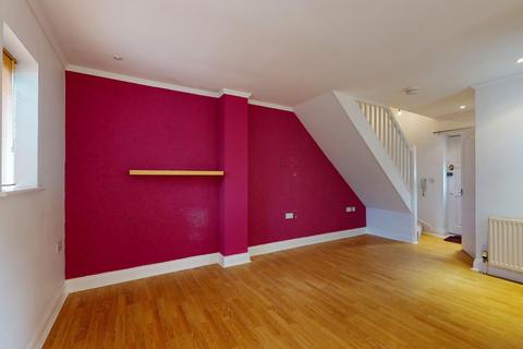 4 Albion Court, Ramsgate, CT11 8HT