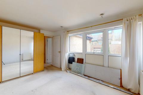 4 Albion Court, Ramsgate, CT11 8HT