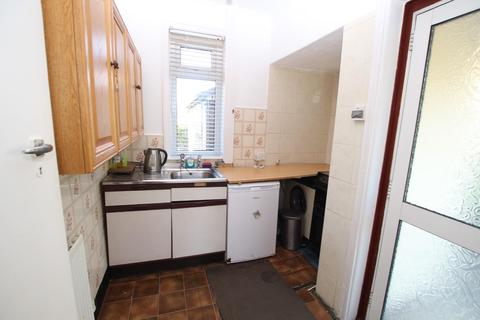 11 Brae Avenue, Bradford, BD2 4AY