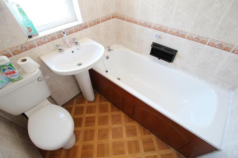 11 Brae Avenue, Bradford, BD2 4AY