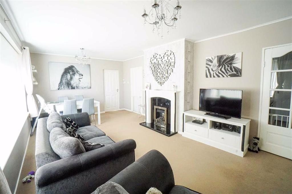 Ashford Way, Hastings, East Sussex 3 bed detached bungalow £375,000