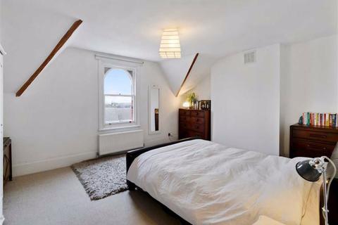 21b Champion Road, London, SE26 4HD