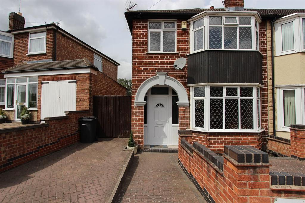 Milligan Road, Leicester 3 bed townhouse £675 pcm (£156 pw)