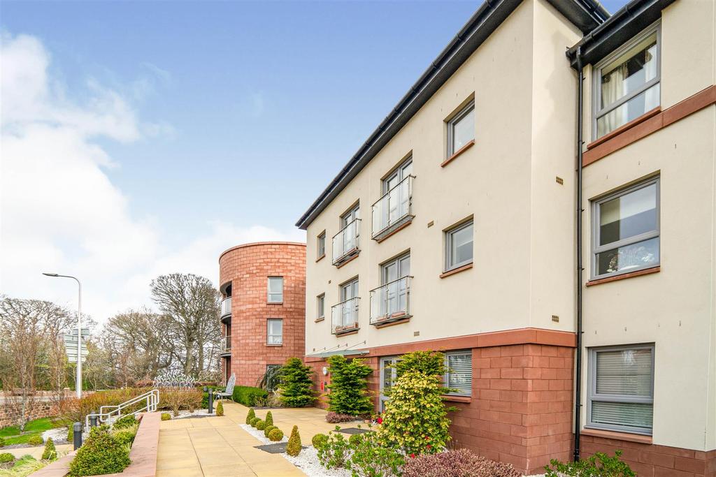 Tantallon Court (Frt Ext).jpg