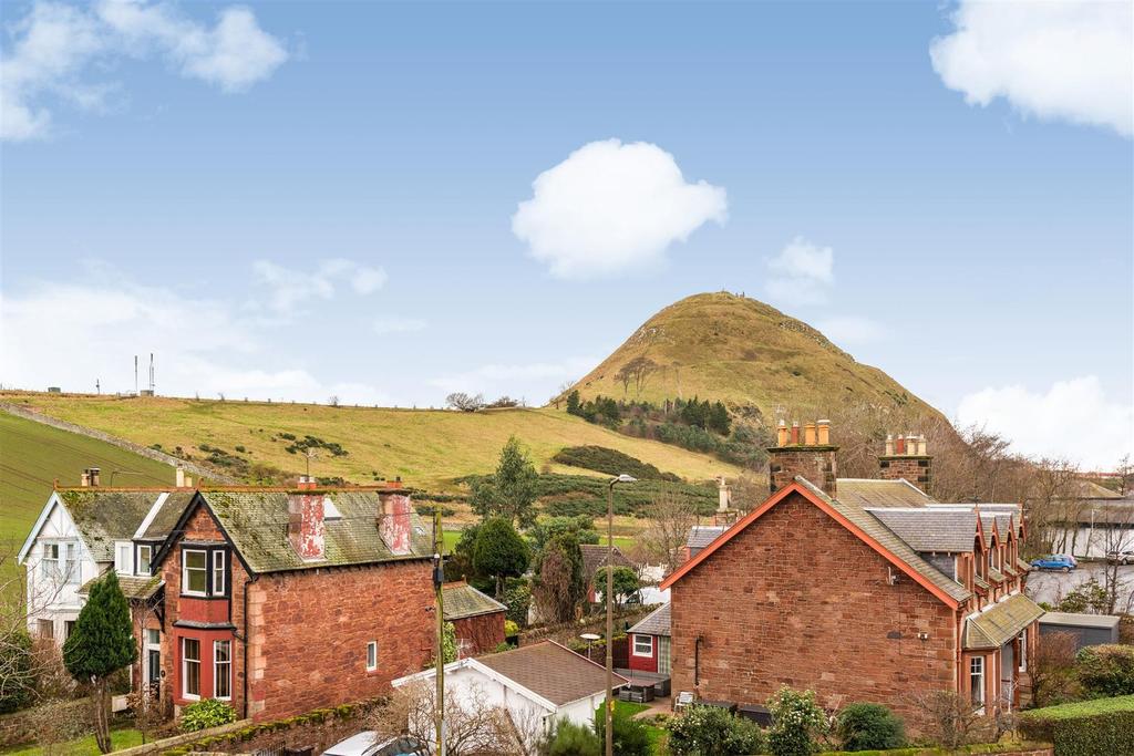 Berwick Law View.jpg