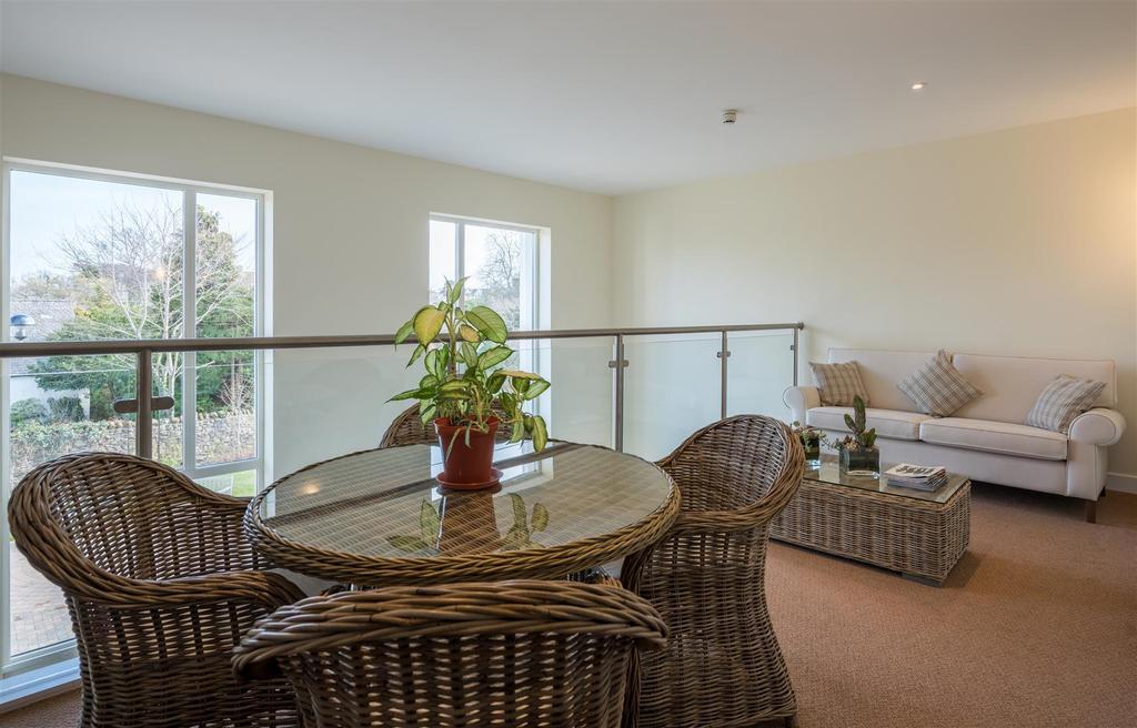 Garden Room Mezzanine Hailes Green.jpg