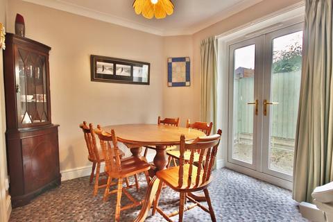 25 Charter Place, Worcester, WR1 3BX