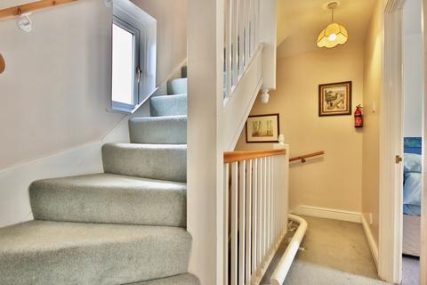 25 Charter Place, Worcester, WR1 3BX